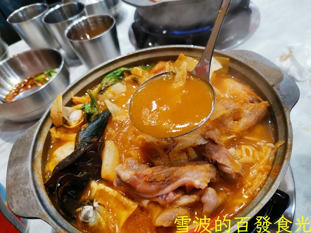 泡菜湯底